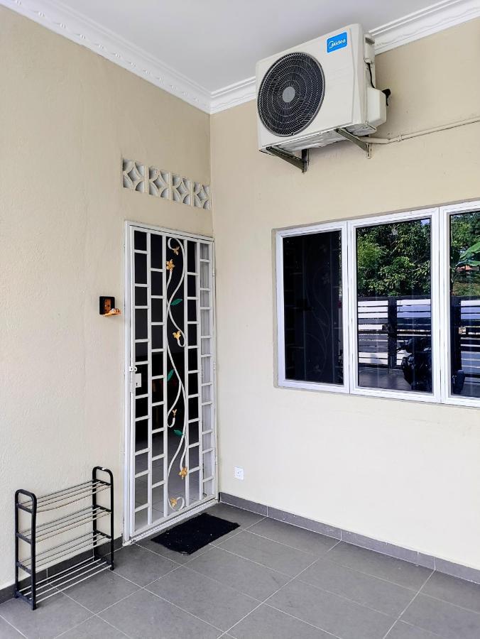 Ubaid Homestay Seremban Exterior foto