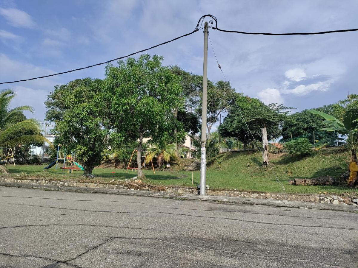 Ubaid Homestay Seremban Exterior foto
