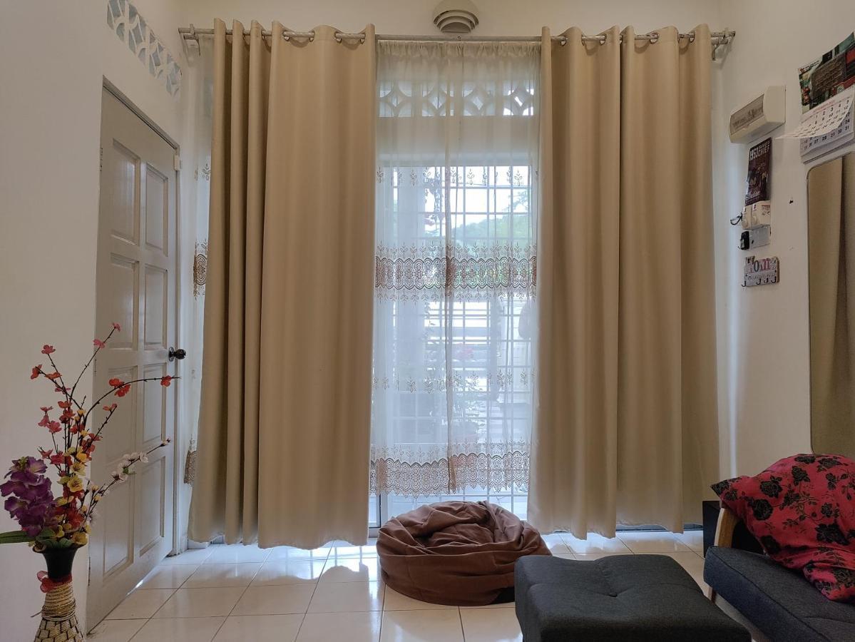 Ubaid Homestay Seremban Exterior foto