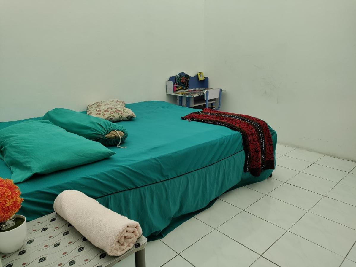 Ubaid Homestay Seremban Exterior foto